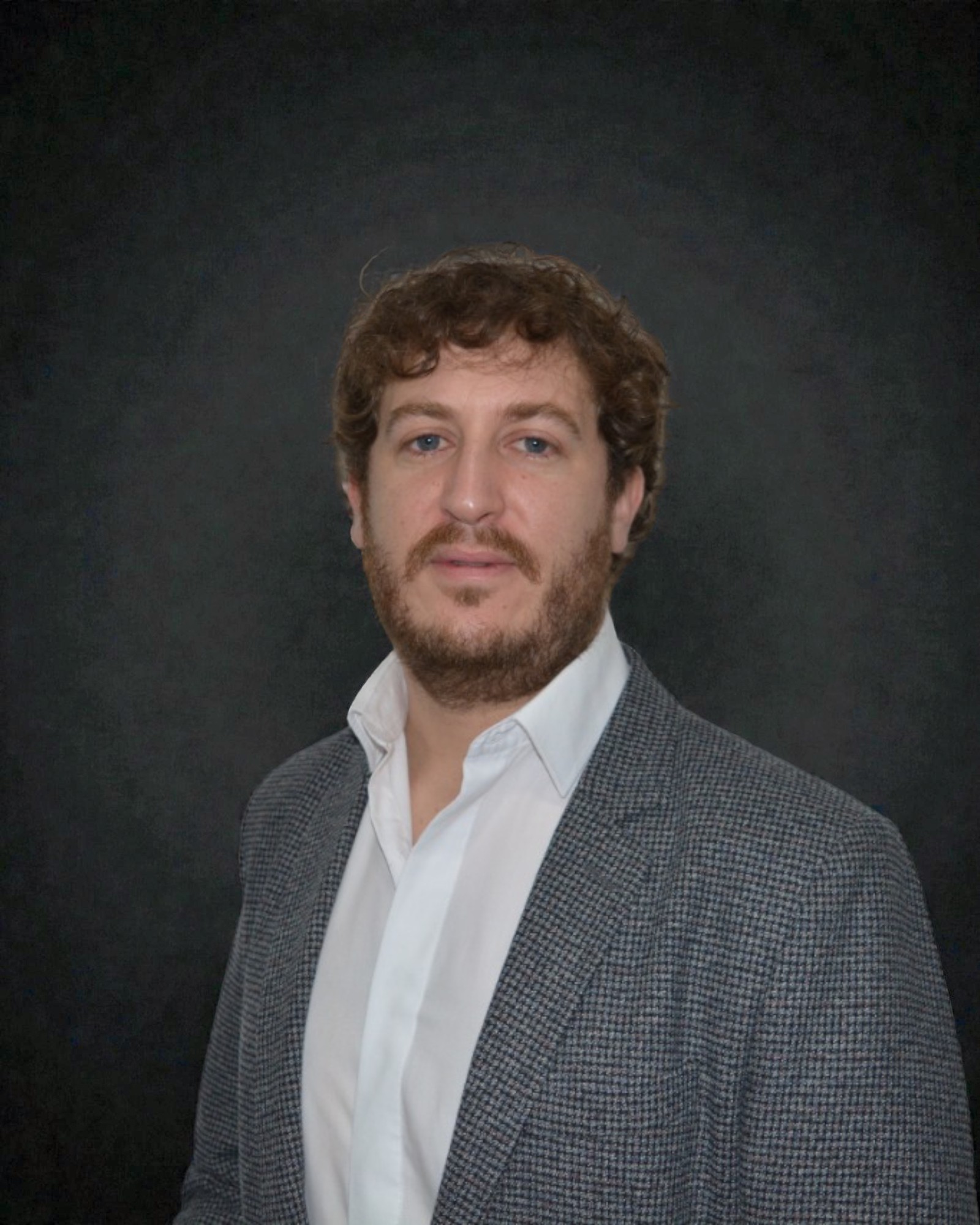 Adrián Hamer — Compliance para startups tech